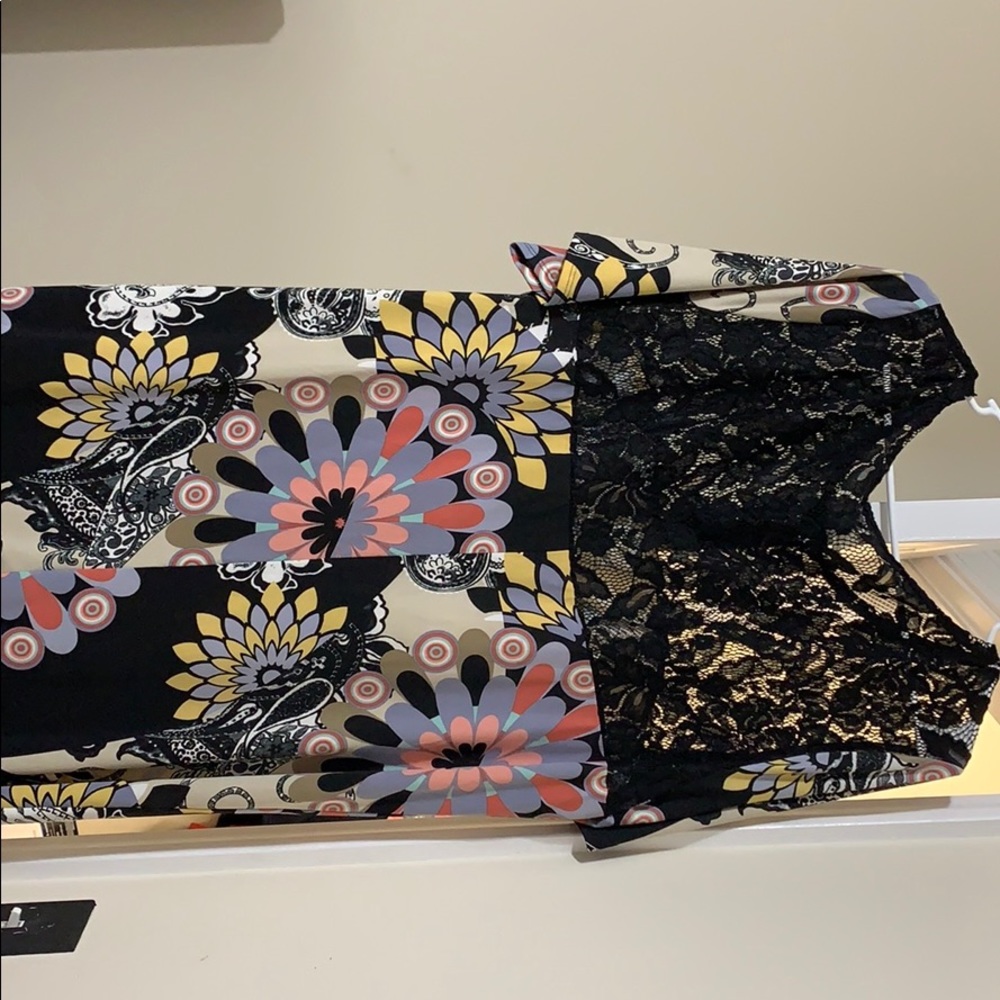 Blouse - Picture 6 of 7
